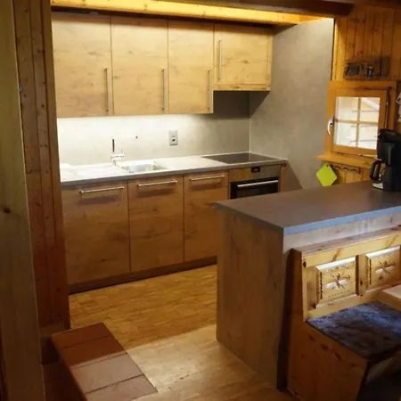 Stutz Hausteil Links Holiday home